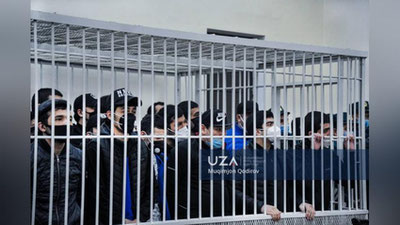 '"3 yildan 16 yilgacha". Shov-shuv bo`lgan Qo`qondagi "Shedevr" choyxonasida sodir etilgan jinoyat ishtirokchilariga sud hukmi o`qildi'ning rasmi