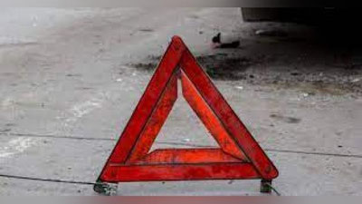 'Namanganda Kobalt dala maydondagi chuqurlikka tushib ketdi. Bir kishi vafot etdi, 4 kishi shifoxonada'ning rasmi