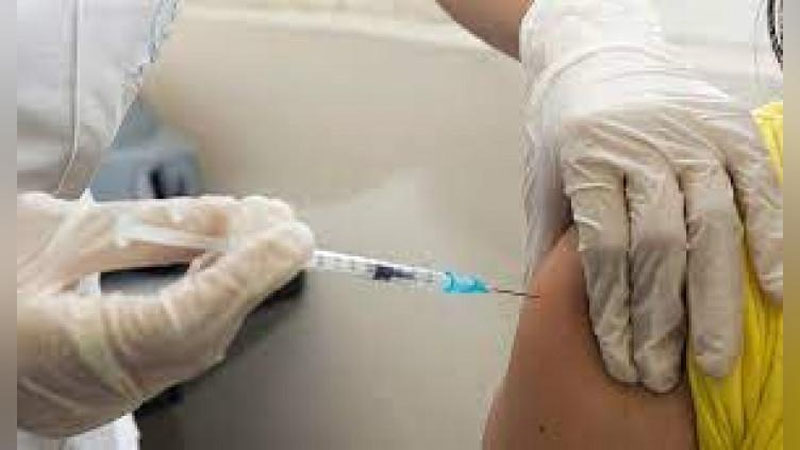 'Kecha O`zbekistonda 18 mingdan ortiq odam COVID-19 ga qarshi emlandi'ning rasmi