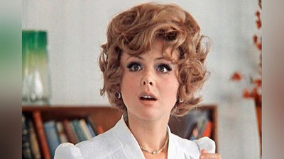 ' “Ы" операцияси” фильмида роль ўйнаган актрисанинг “боши танасидан жудо қилинди”'ning rasmi