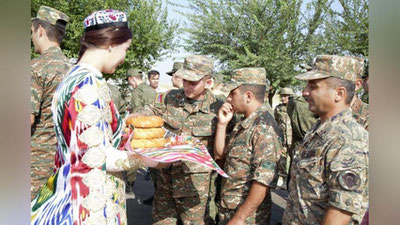 'Myanma, Rossiya, Angola va Armaniston harbiy delegasiyalari “ArMI – 2019”da ishtirok etish uchun “Forish”ga etib keldi'ning rasmi