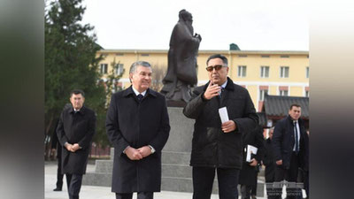 'Shavkat Mirziyoуev Samarqanddagi Konfusiy maydonini ko`zdan kechirdi'ning rasmi