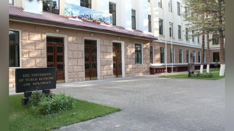 'Jahon iqtisodiyoti va diplomatiya universitetiga qabul kvotalari belgilandi'ning rasmi