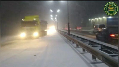 '"Қамчиқ" довонида қор ёғмоқда. Ҳайдовчилар огоҳлантирилди'ning rasmi