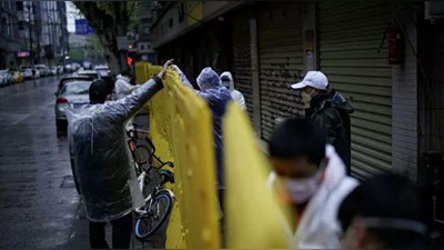 Изрображение 'В Ухане люди вышли на улицы после 76 дней карантина (видео)'