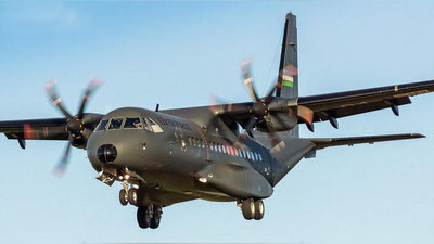 'O`zbekiston harbiy delegasiyasi Ozarbayjonga jo`nab ketdi'ning rasmi