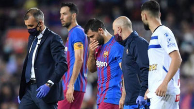 'Serxio Aguero faoliyatini yakunlaydimi?'ning rasmi