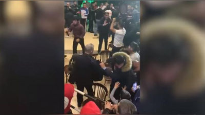 Изрображение 'Турнир ММА в Москве обернулся массовой дракой (видео)'