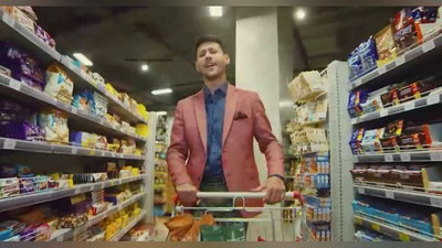 Изрображение 'В Узбекистане спели о том, как не остаться без денег на пластиковой карте (видео)'