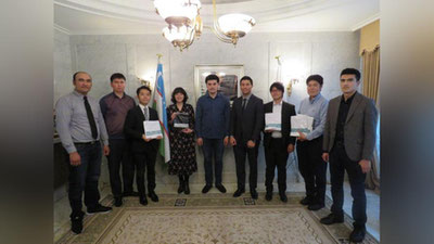 'Yaponiyada istiqomat qilayotgan faol vatandoshlarimiz bilan do`stona uchrashuv o`tkazildi'ning rasmi