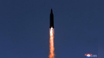 'Токио Шимолий Кореяни Япон денгизига яна ракета учирди деган айблов қўймоқда'ning rasmi