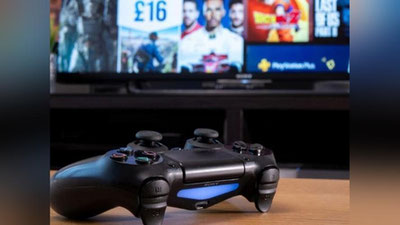 Изрображение 'В России мужчина впал в кому после игры на компьютере до трех часов ночи'