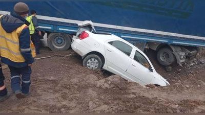 Изрображение 'На перевале «Камчик» с интервалом в 40 минут произошло два ДТП (видео)'