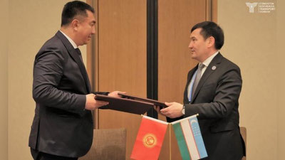 Изрображение 'В Сиане подписан еще один документ по проекту строительства железной дороги «Китай-Кыргызстан-Узбекистан»'