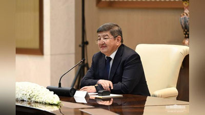 Изрображение 'Глава Узбекистана обсудил проекты кооперации с председателем Кабинета министров Кыргызстана'