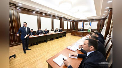 Изрображение 'Процессы трансформации и приватизации банков обсуждены на совещании с Президентом'