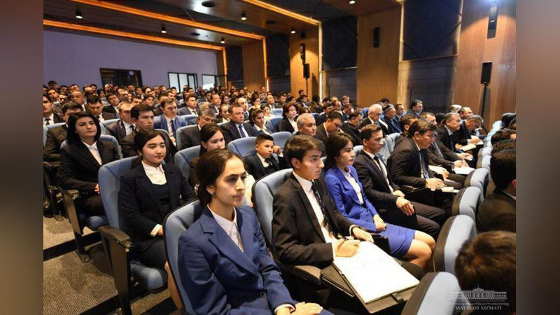 'Yoshlar ittifoqi Yoshlar ishlari agentligiga aylantiriladi'ning rasmi