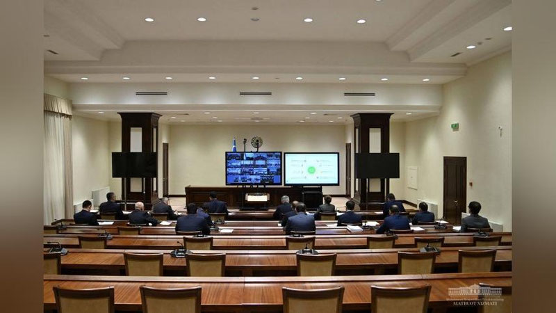 Изрображение 'Развитие местного произодства лекарств и электротехники обсудили на совещании с Президентом'