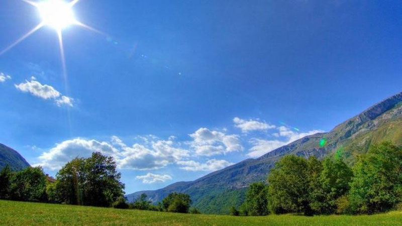'Bugun O`zbekistonga Erondan yana iliq va quruq havo kirib keladi.'ning rasmi