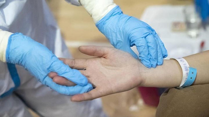 'Ayni paytda O`zbekistonda koronavirus bilan og`rigan 387 nafar bemorning ahvoli og`ir'ning rasmi