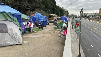 'Butun dunyoda uy-joy narxi va uysizlar soni ortib bormoqda - BMT'ning rasmi