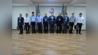 Изрображение 'Экспертам-криминалистам Ташкента раздали специальные чемоданы (фото)'