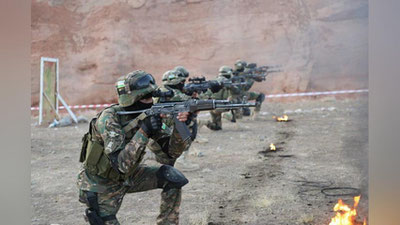 'Poligonda harbiylar tungi va kunduzgi otish mashqlarini o`tkazdi'ning rasmi