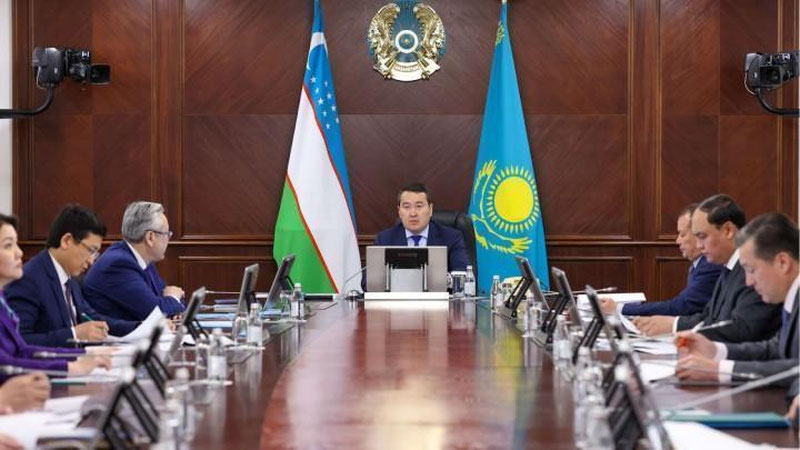 Изрображение 'Казахстан планирует открыть филиалы 3-х вузов в Узбекистане'
