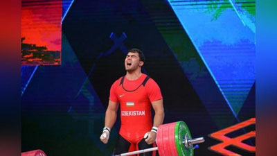 'Akbar Jo`raev og`ir atletika bo`yicha jahon chempioni bo`ldi'ning rasmi
