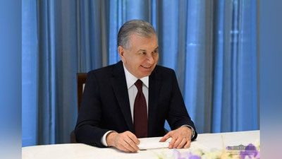 '"Forbes": Mirziyoev rahbarligida O`zbekiston uchun jahon sahnasida yangi ufqlar ochilmoqda'ning rasmi