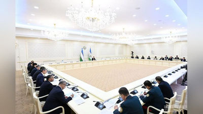 'Mirziyoev boshchiligida mahallabay ishlash tizimini yanada kuchaytirish masalalari yuzasidan videoselektor yig`ilishi boshlandi'ning rasmi