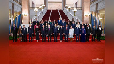 '“Бир макон, бир йўл” форуми иштирокчилари тантанали кутиб олинди'ning rasmi