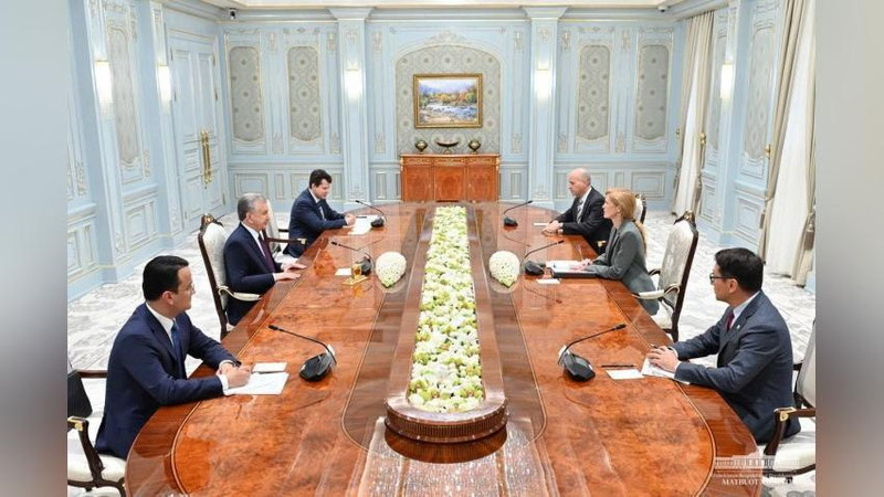 'Шавкат Мирзиёев АҚШ делегациясини қабул қилди'ning rasmi