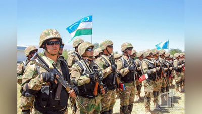 '"Довюрак жангчи": Ўзбекистон армиясида янгича фарқловчи нишон таъсис этилди'ning rasmi