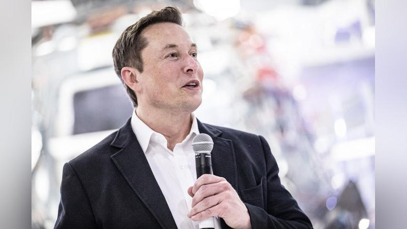 'Ilon Mask dunyoni tirbandlikdan qutqarmoqchi'ning rasmi
