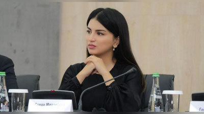 'Saida Mirziyoeva jurnalist va blogerlarga fuqarolik nazoratining peshqadamlari, deya ta`rif berdi'ning rasmi
