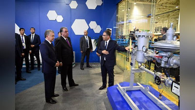 Изрображение 'Шавкат Мирзиёев и Эмомали Рахмон посетили Технопарк в Ташкенте (фото)'