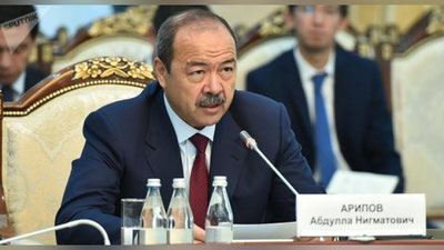 'O`zbekiston bosh vaziri Abdulla Aripov o`zbek-xitoy vaksinasi bilan emlangani ma`lum bo`ldi'ning rasmi