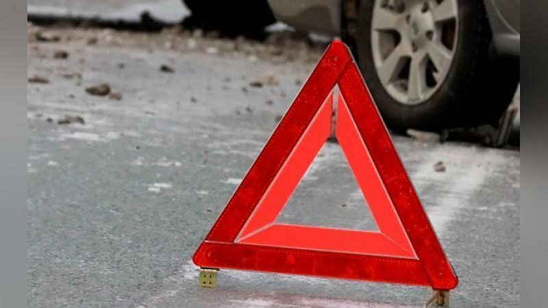 'Iqtisodiy jinoyatlarga qarshi kurashish departamenti Dehqonobod tuman bo`limi boshlig`i xizmat mashinasida YTHga uchradi'ning rasmi