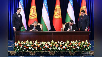 Изрображение 'По итогам переговоров на высшем уровне в Бишкеке подписан ряд документов'