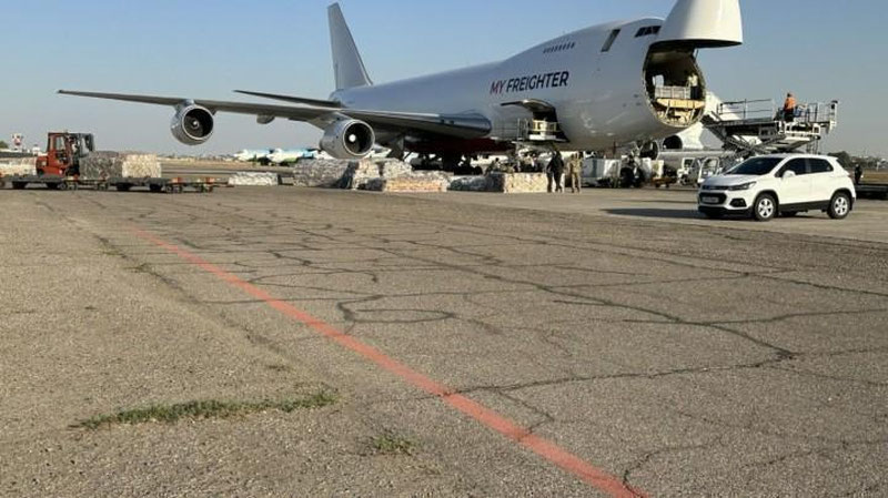 'Ўзбекистон Афғонистонга қарийб 100 тонна инсонпарварлик ёрдами юборди'ning rasmi