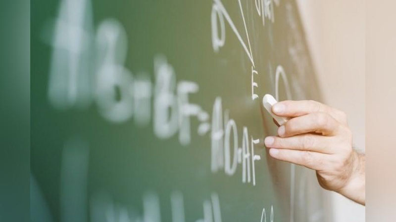 'O`qituvchi farzandi avariya bo`lgani sabab darsdan ketgani uchun jazolandi'ning rasmi