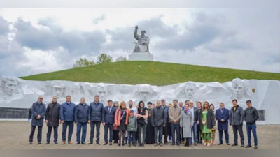 'Belarusda Ikkinchi jahon urushida halok bo`lgan o`zbek askarlari xotirlandi'ning rasmi