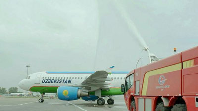 'Samarqanddan Olmaotaga uchgan birinchi aviareys tantanali kutib olindi'ning rasmi