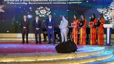 'Bir guruh olimlar O`zbekiston madaniy merosi va san`atiga qo`shgan hissasi uchun taqdirlandi'ning rasmi