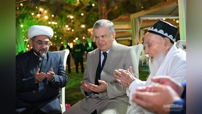 Изрображение 'Шавкат Мирзиёев принял участие в ифтаре в Намангане (фото)'