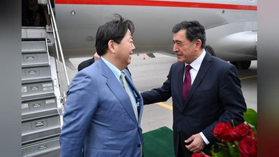 'Япония ташқи ишлар вазири ташриф билан Тошкентга келди'ning rasmi