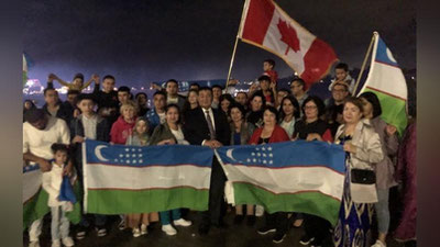 Изрображение 'На Ниагарском водопаде прозвучал гимн Узбекистана (видео)'