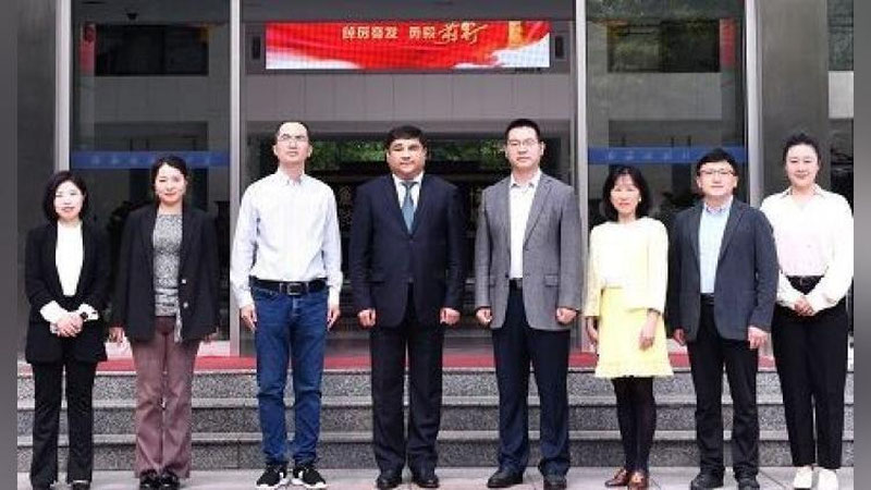 'Ўзбекистон юридик кадрларни тайёрлашда Хитой билан ҳамкорлик қилади'ning rasmi