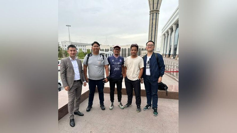 '14 nafar xalqaro OAV vakillari O`zbekistonning sayyohlik salohiyati bilan tanishadi'ning rasmi